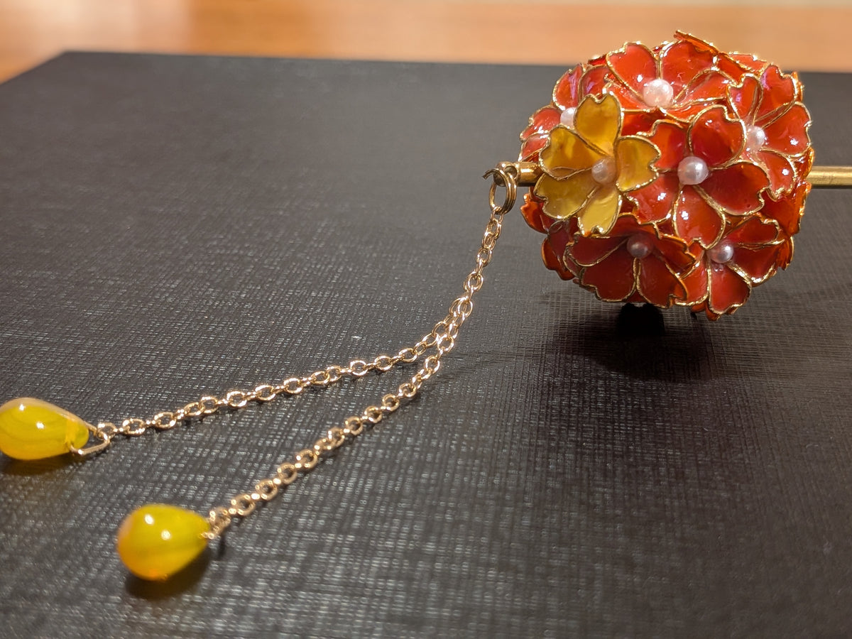 華かんざし　紅緋（べにひ）× 黄蘗（きはだ）－Tomato Red × Lemon Yellow－